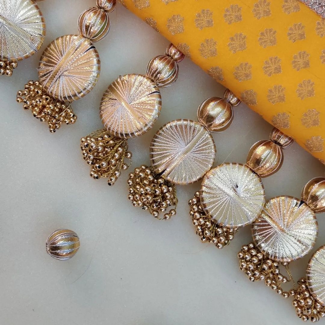 Classic Straight Toran - Haldi peela kalash - small motifs brocade toran