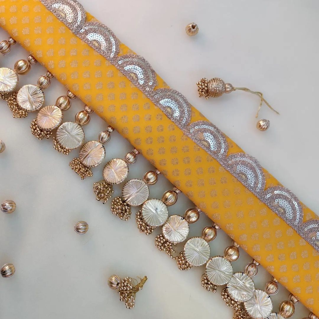 Classic Straight Toran - Haldi peela kalash - small motifs brocade toran