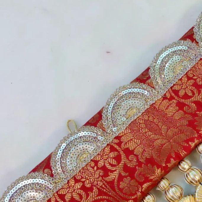 Classic Straight Toran -Laal phool kalash - small motifs brocade toran