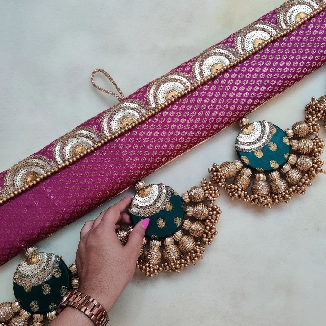 Classic Ardhchandrama or Circular pendant Toran - Gulabi Hara - small motifs brocade toran