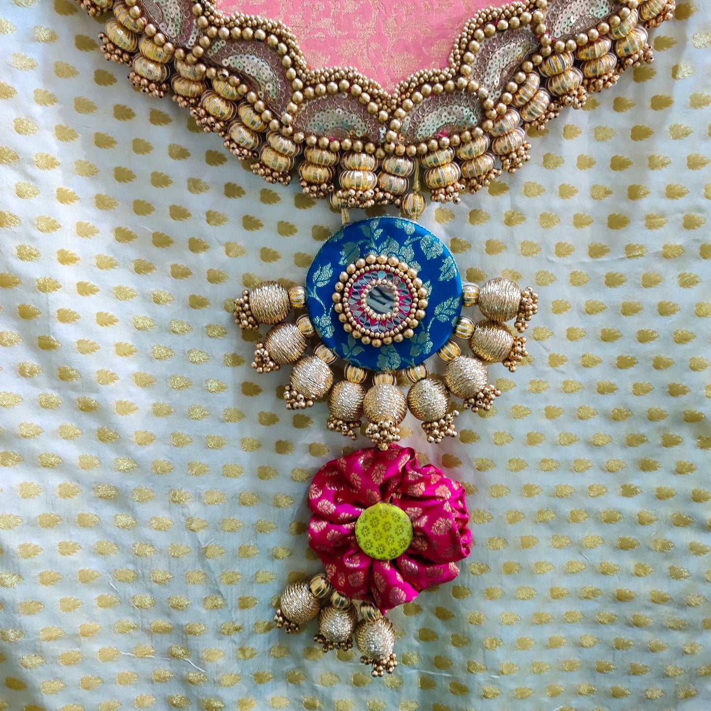 GAJMUKH WALL HANGING 2.0 - TURQUOISE AND LIGHT PINK