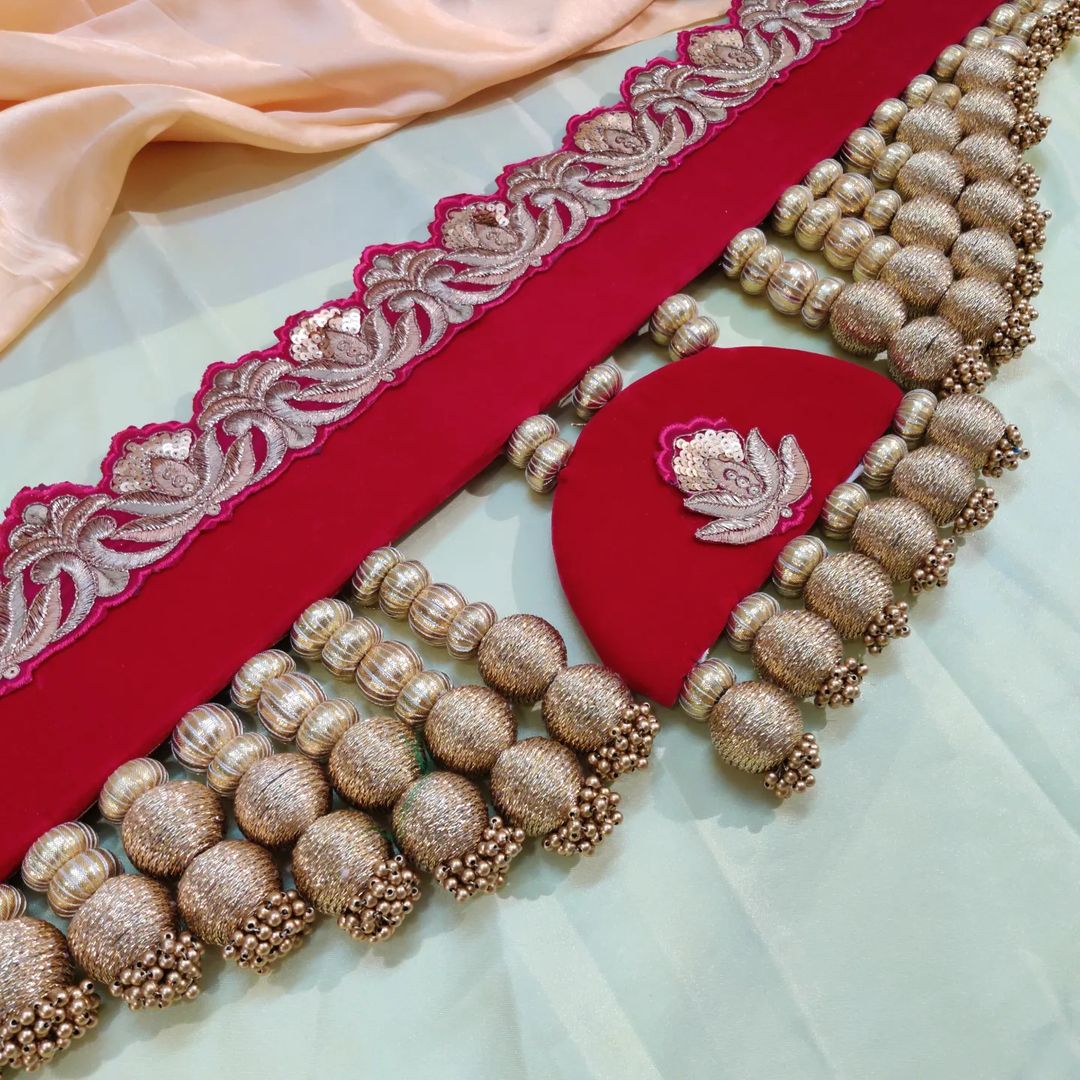 Exclusive- Nathdwara velvet Toran -Laal - small motifs brocade toran