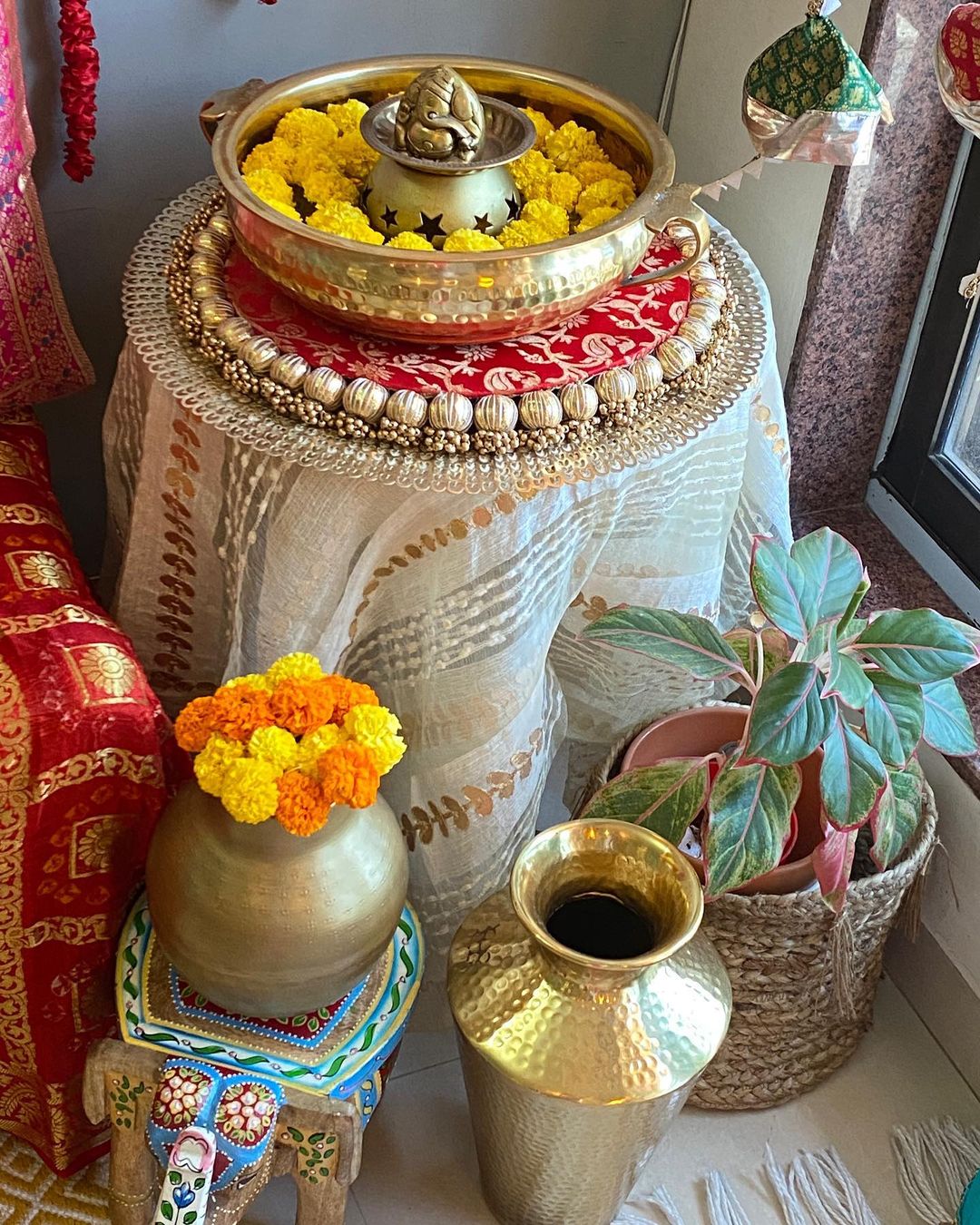 Decorchidiya x Renukasnest: Beautiful Multi-Item Décor Set