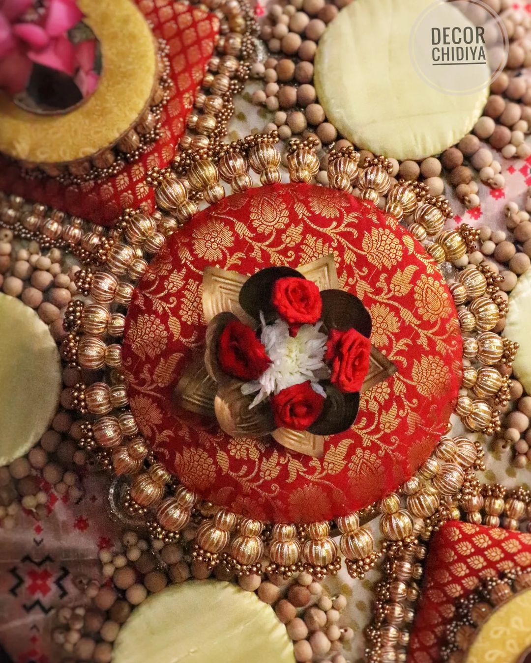 Kamal kaalika - Dinning tablescape theme set
