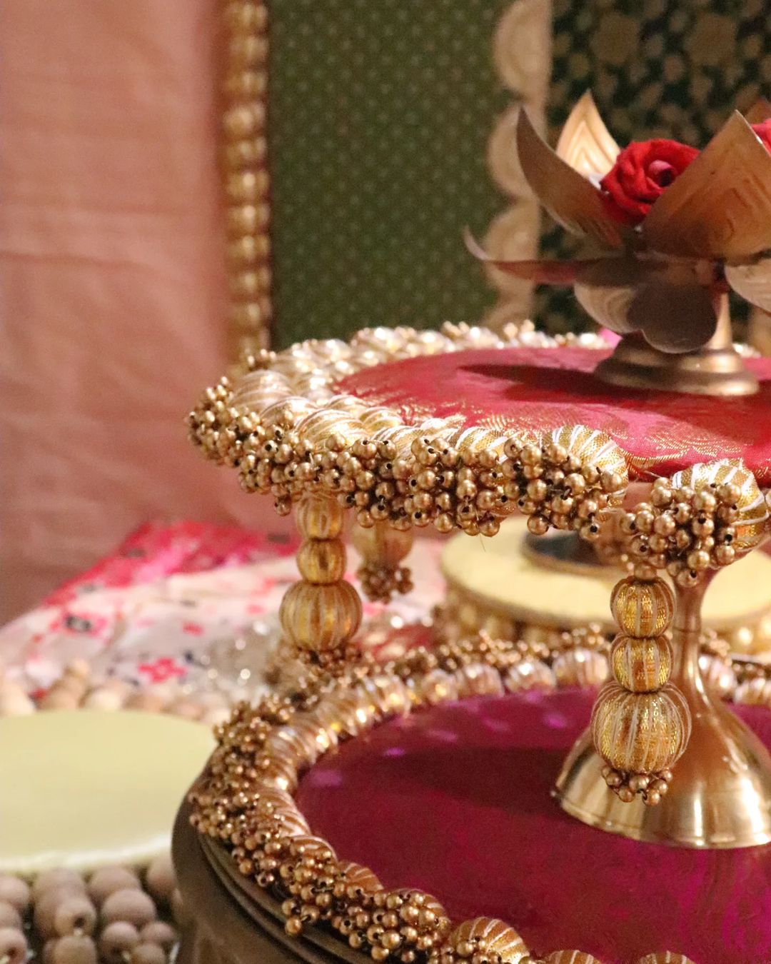 Kamal kaalika - Dinning tablescape theme set