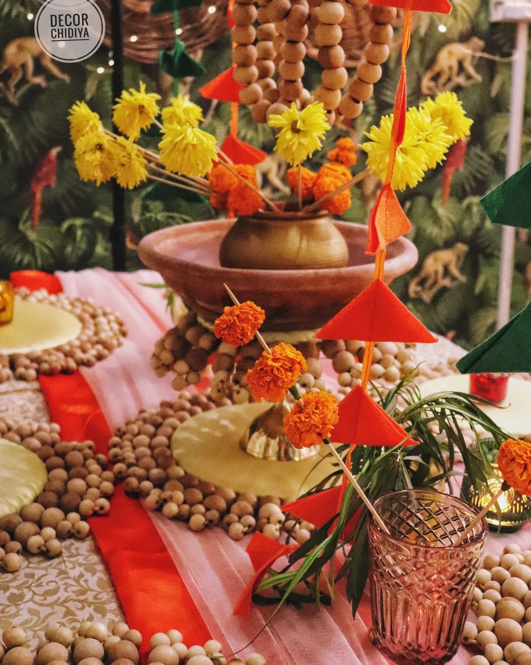Aavara rangmanch - Dinning tablescape theme set