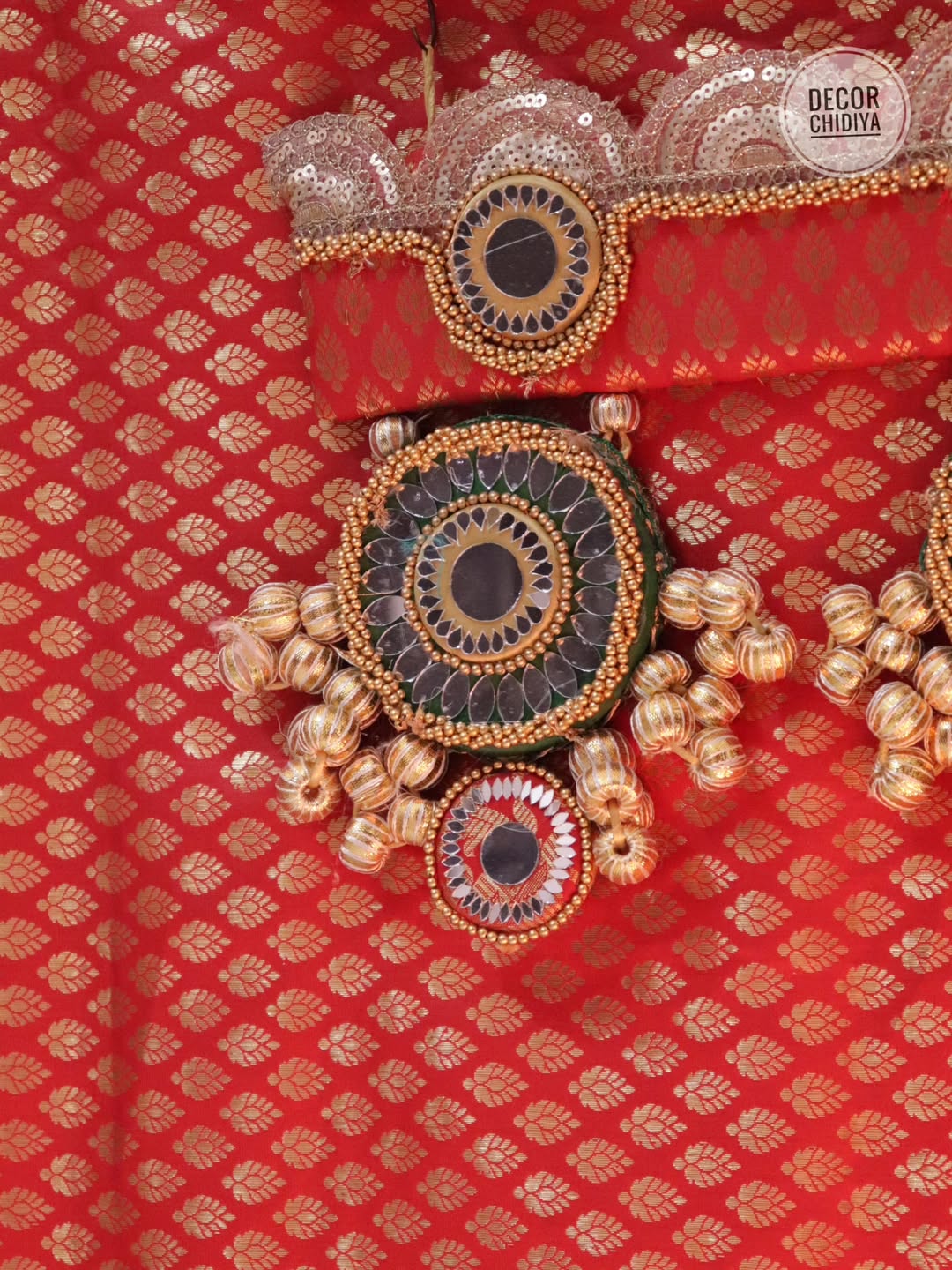 Sindoori Saaj – All Red Banarasi Pooja Temple Decoration Set | Traditional Red & Gold Mandir Decor