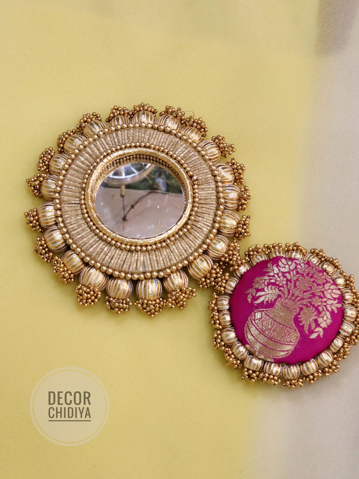 Hari kalsi Placemat - Teal color and magenta pink color