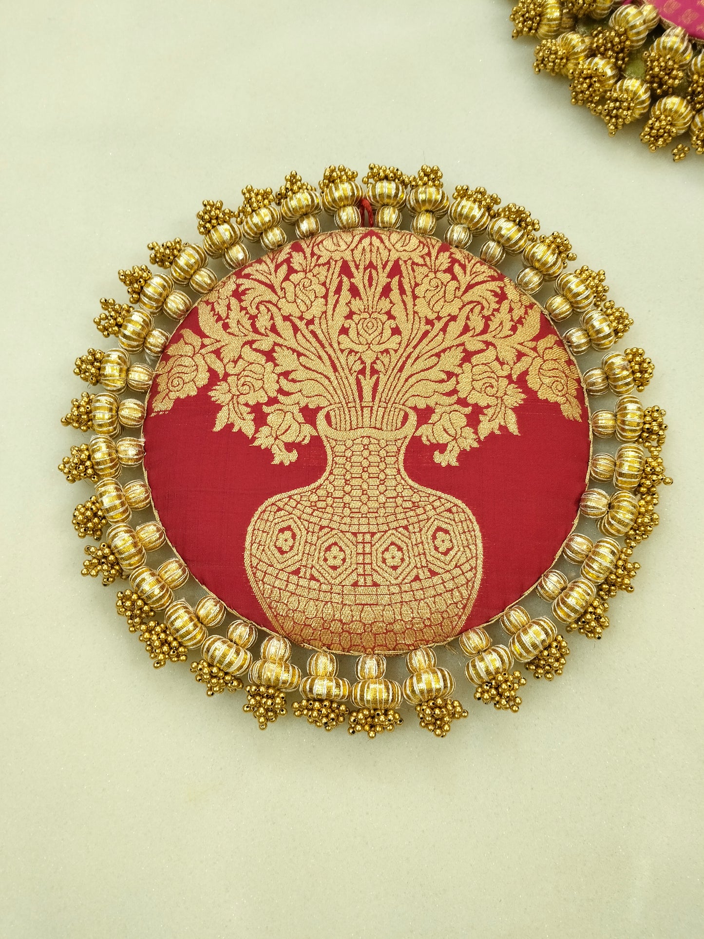 Laal Kalsi Placemat – Maroon & Gold Brocade Table Mat