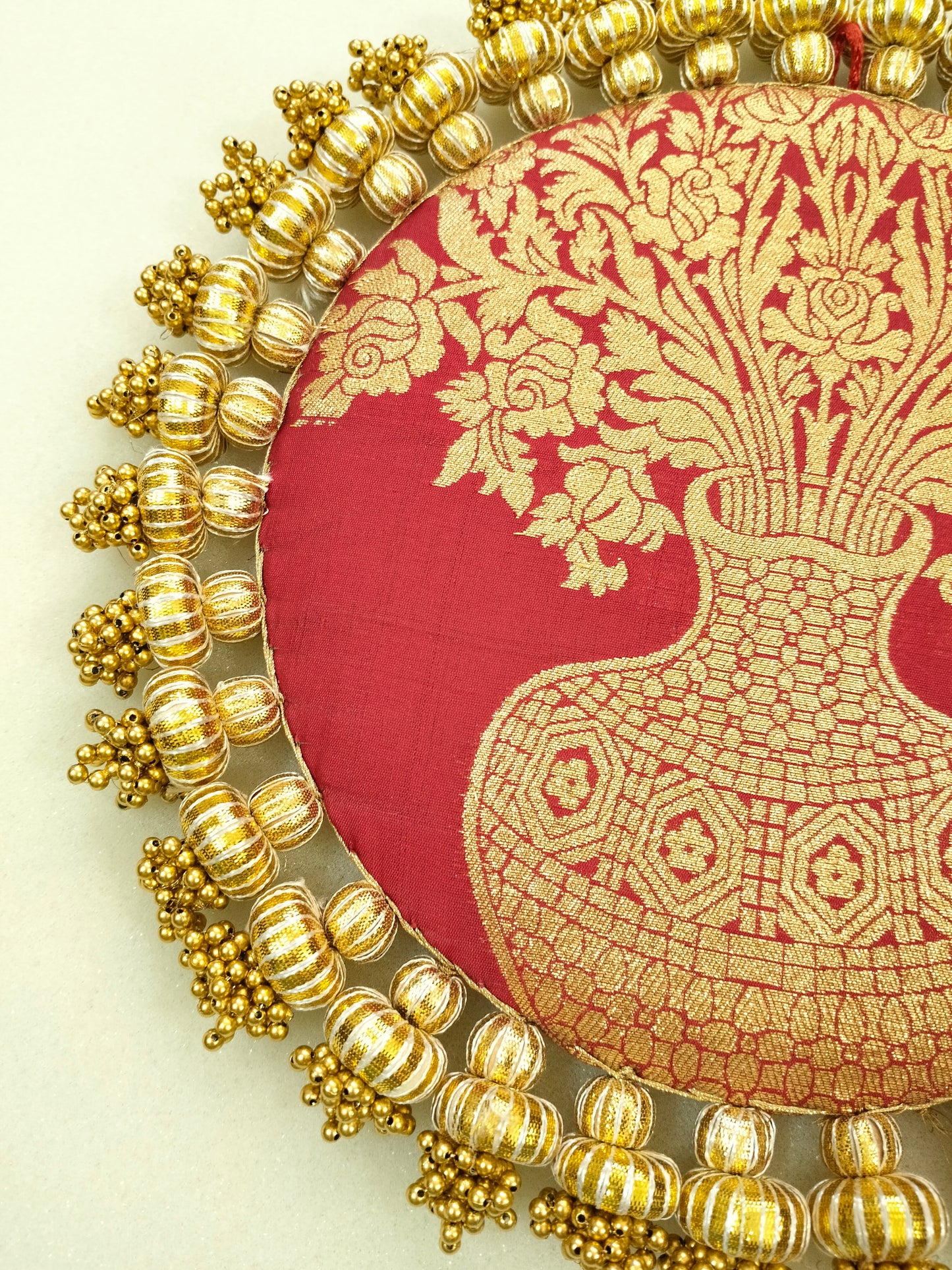 Laal Kalsi Placemat – Maroon & Gold Brocade Table Mat