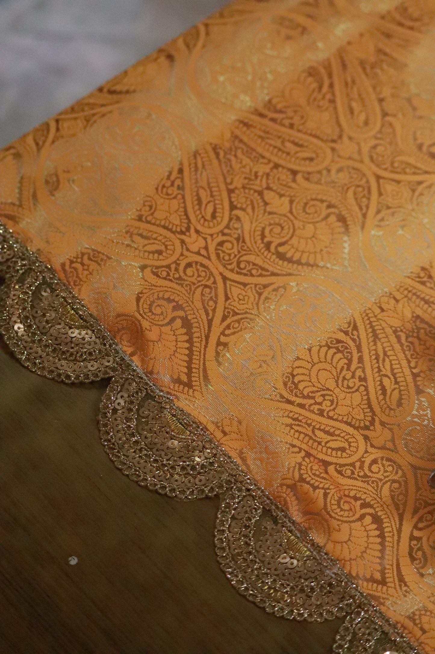 Banarasi Table runner - various sizes - Yellow color