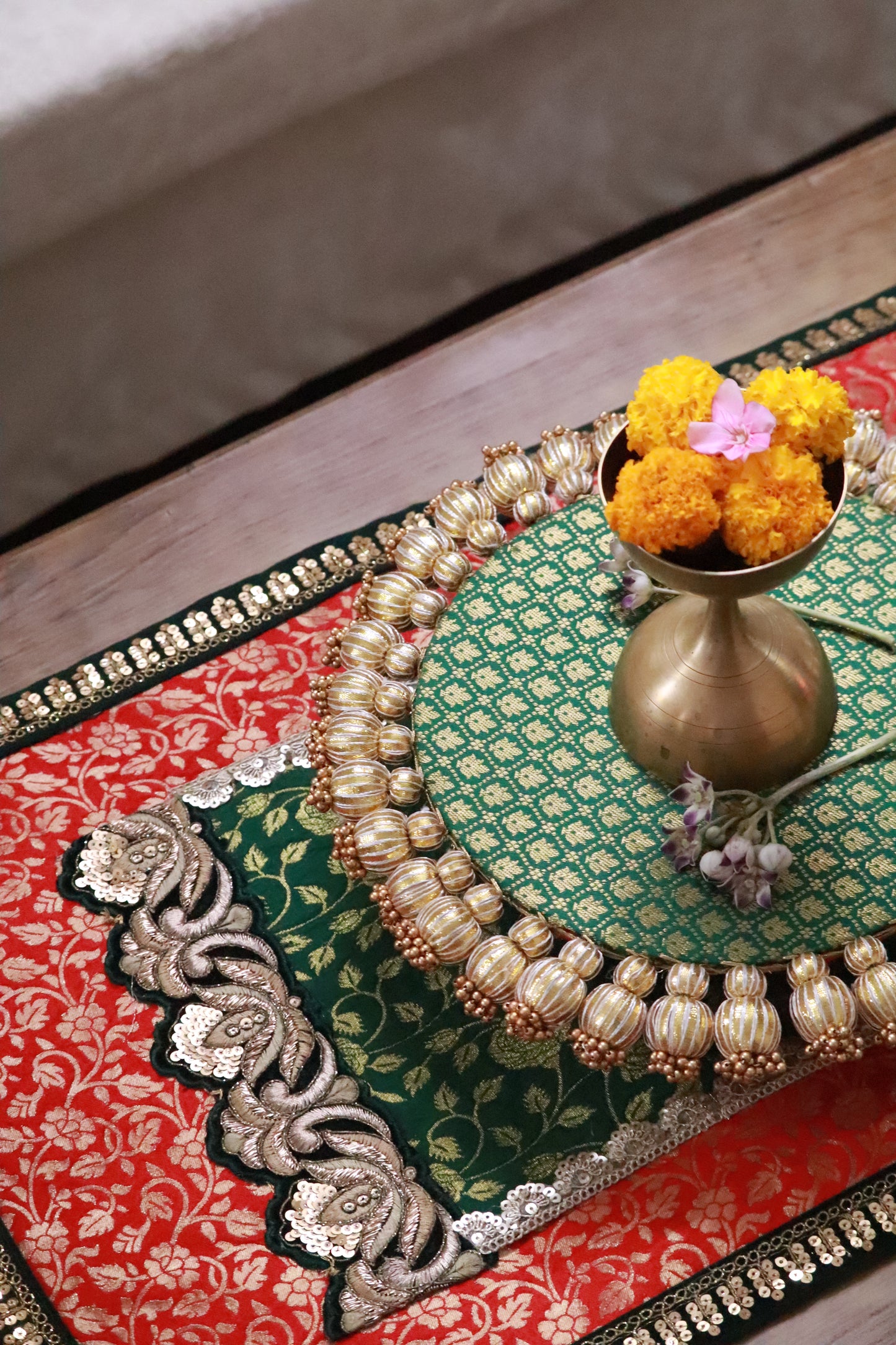Embroided Banarasi Table runner - Red and green