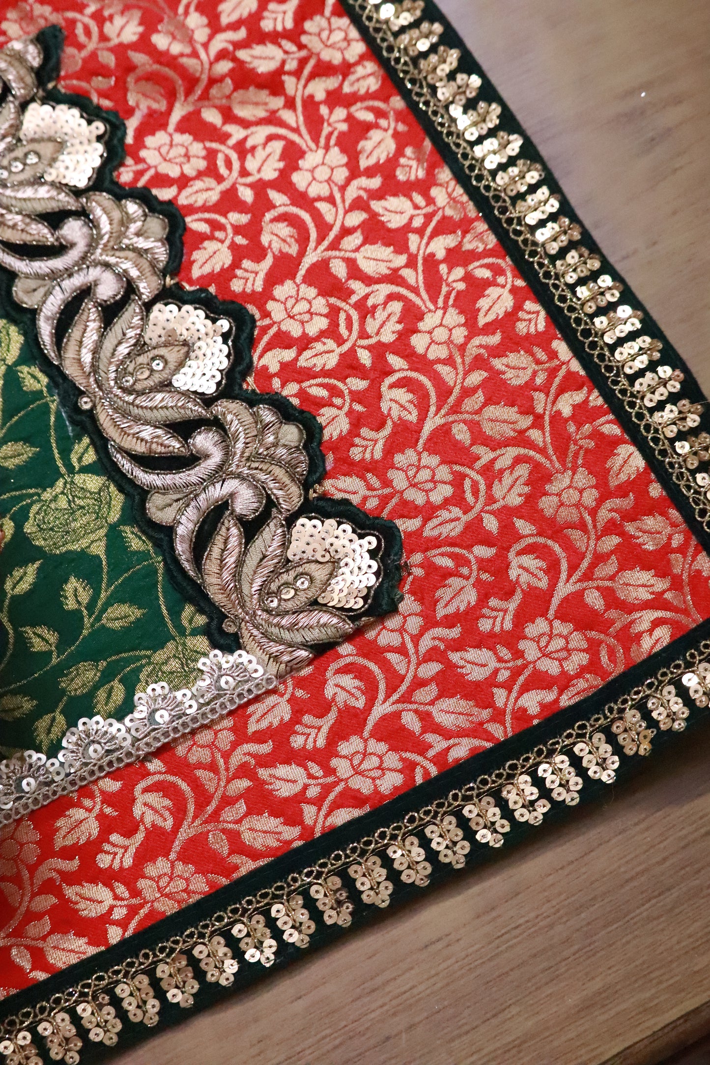 Embroided Banarasi Table runner - Red and green