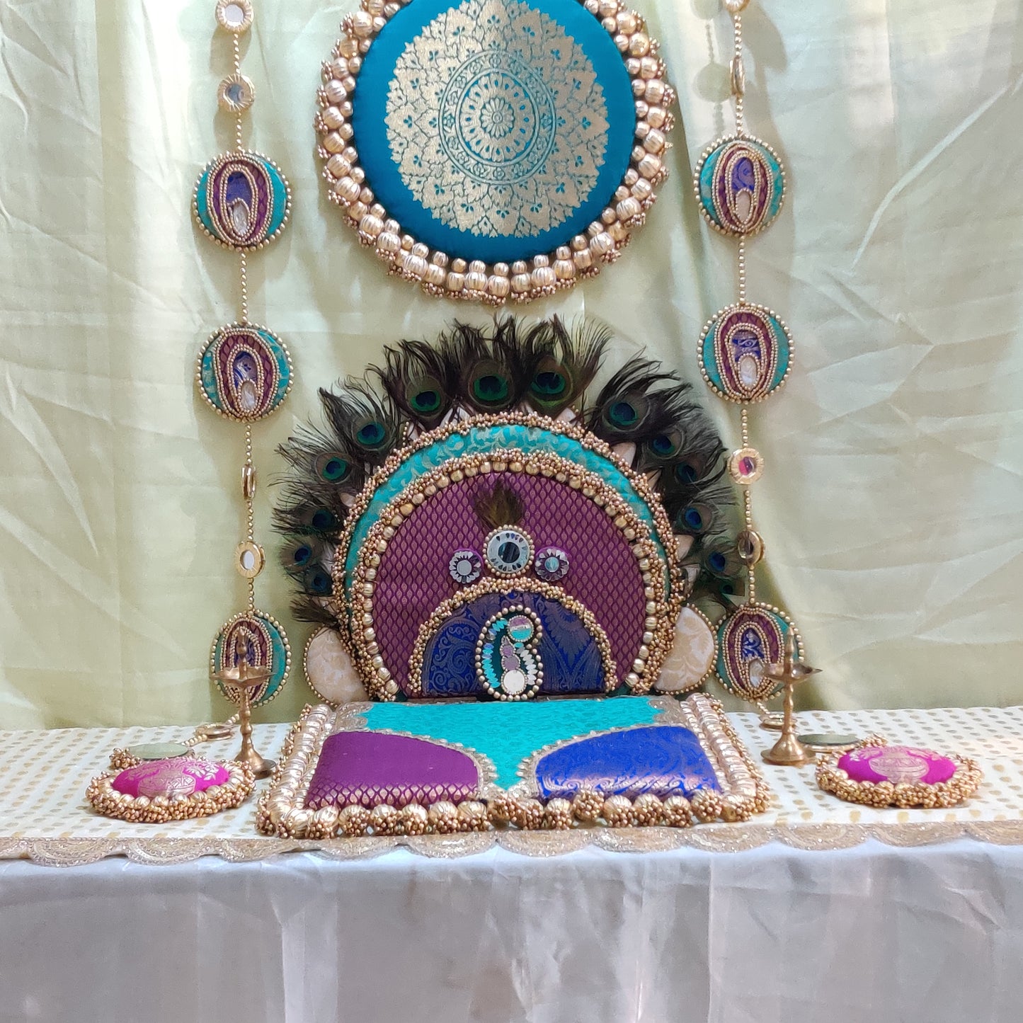 Peacock-Inspired 7-Piece Banarasi Textiles Decor Set