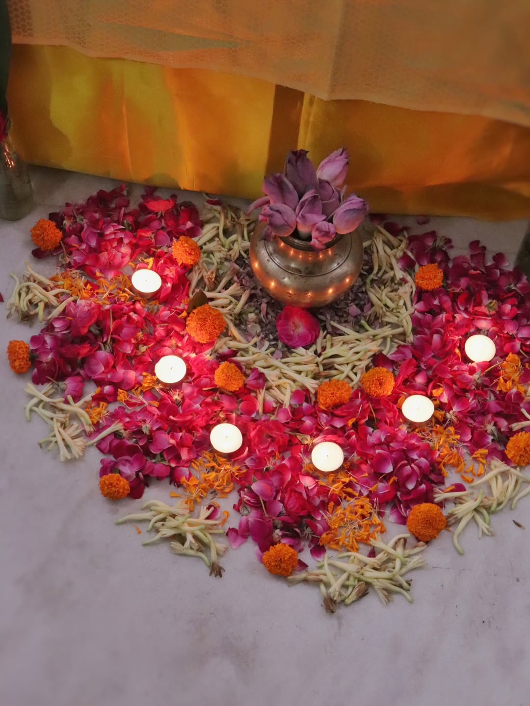 Sunehri Shringar Pooja Decor Set – Handmade Festive Decoration