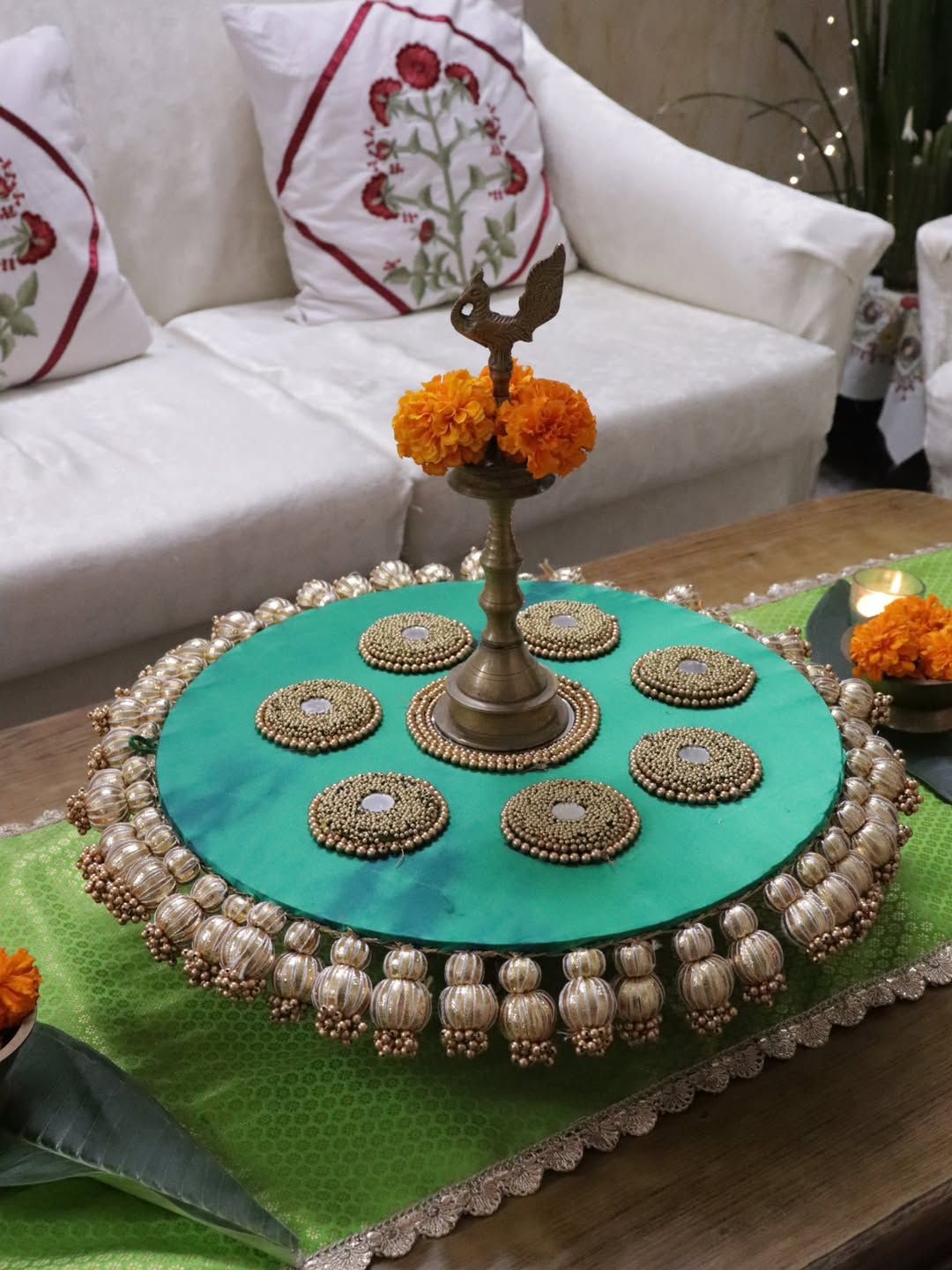 Tirange rangon se saja, Mandala Placemat - Green runner and placemat set