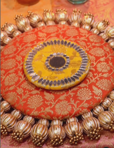 Parijaat parnika - Dinning tablescape theme set