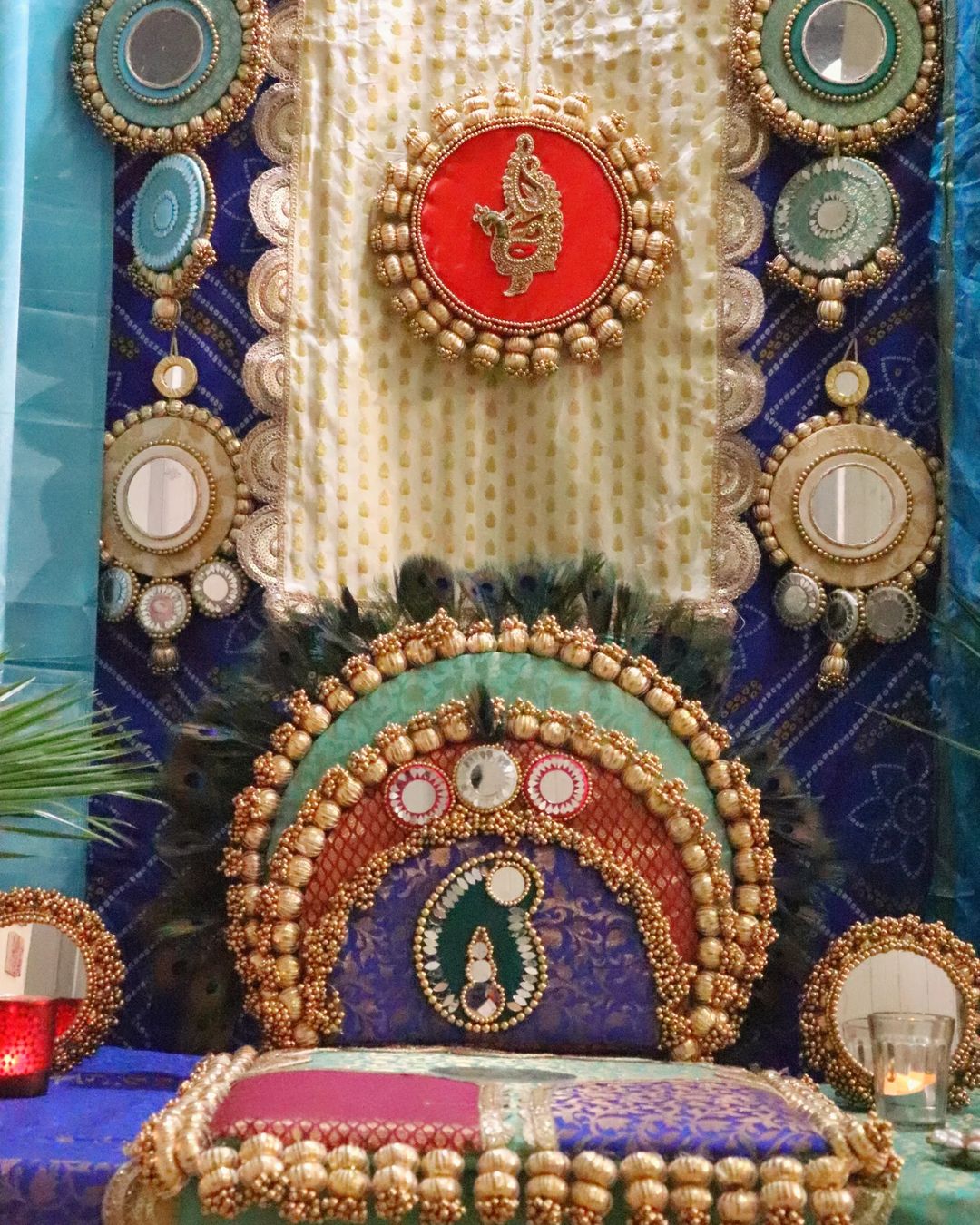 Morni Thangat kare Temple Decor - Beautiful temple decor setup - Peacock theme temple decor