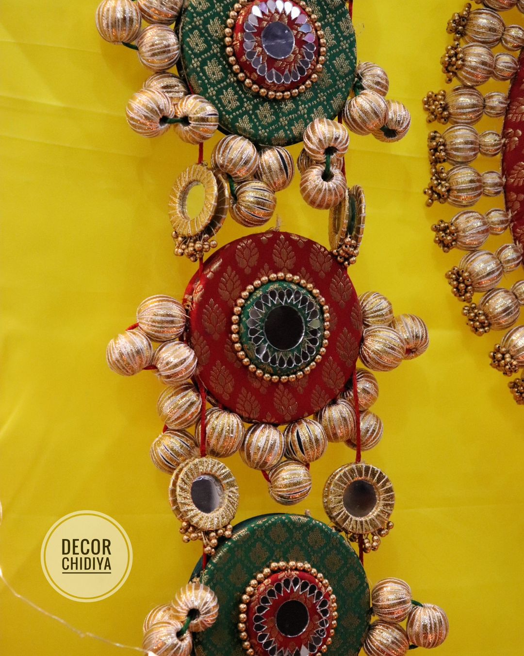 Papiha - The bird theme multicolor banarasi pooja temple decoration set - Multicolor