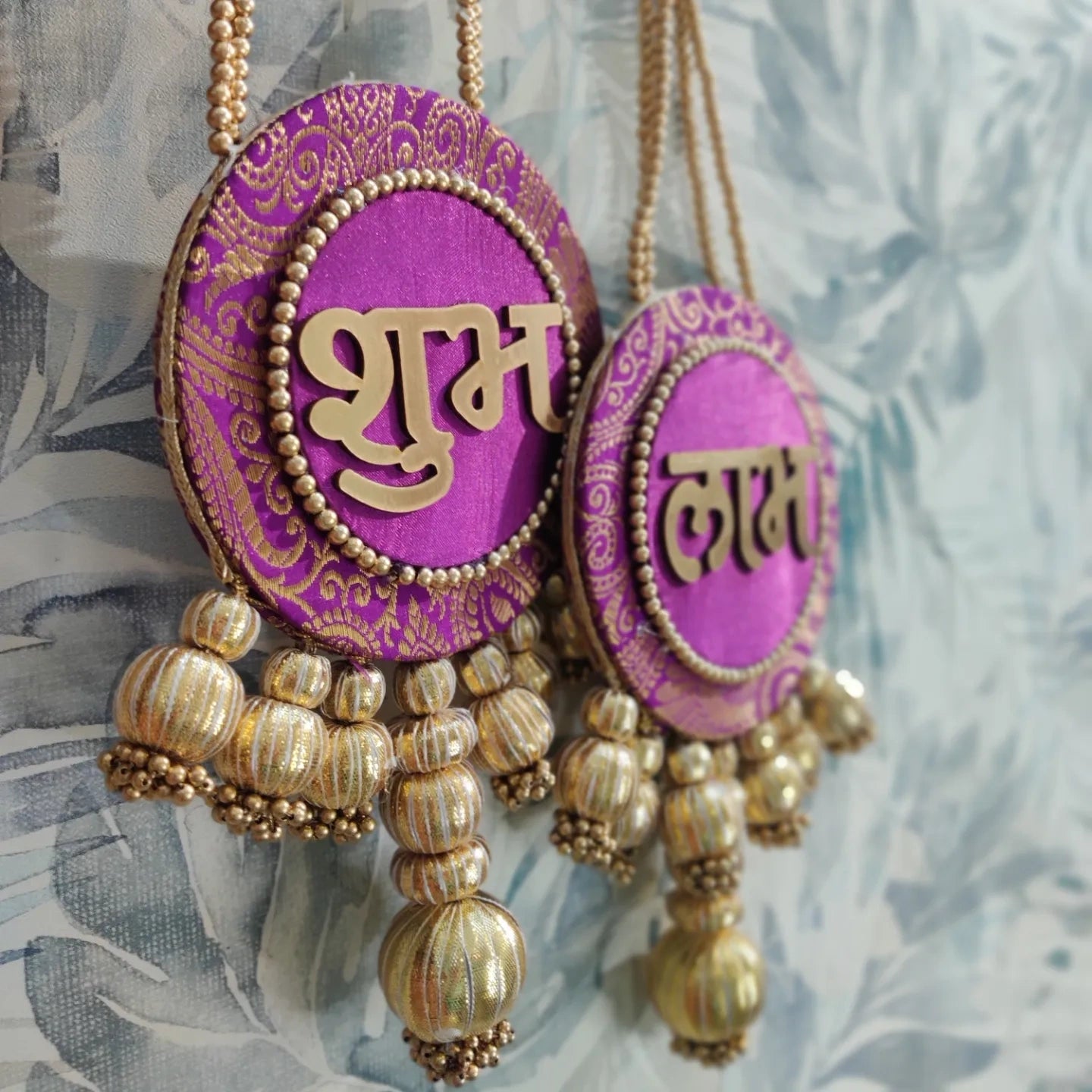 Shubh labh hanging Pair -Violet /Reversible / one side mirror