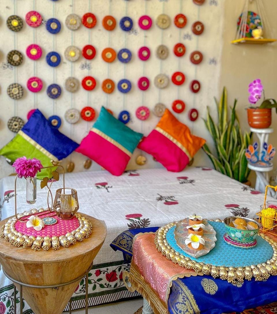 Creative_doc_adyasha x Decorchidiya colourful theme set with circular hanging and placemats