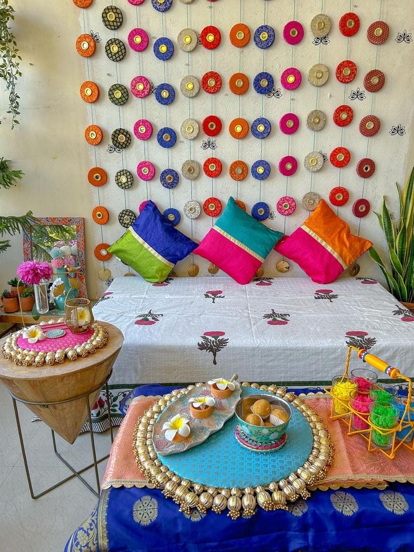 Creative_doc_adyasha x Decorchidiya colourful theme set with circular hanging and placemats