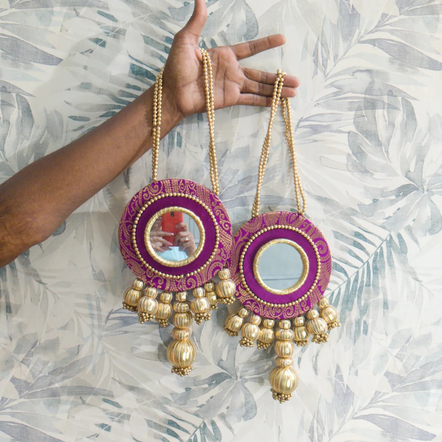 Shubh labh hanging Pair -Violet /Reversible / one side mirror