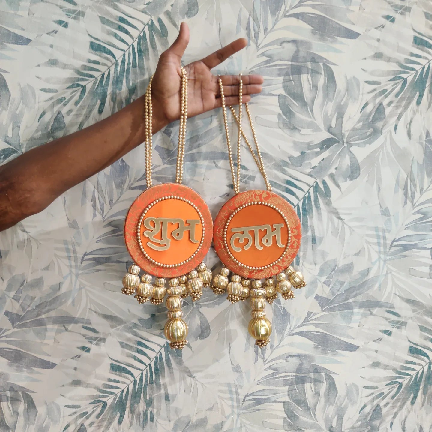 Shubh labh hanging Pair -Orange /Reversible / one side mirror
