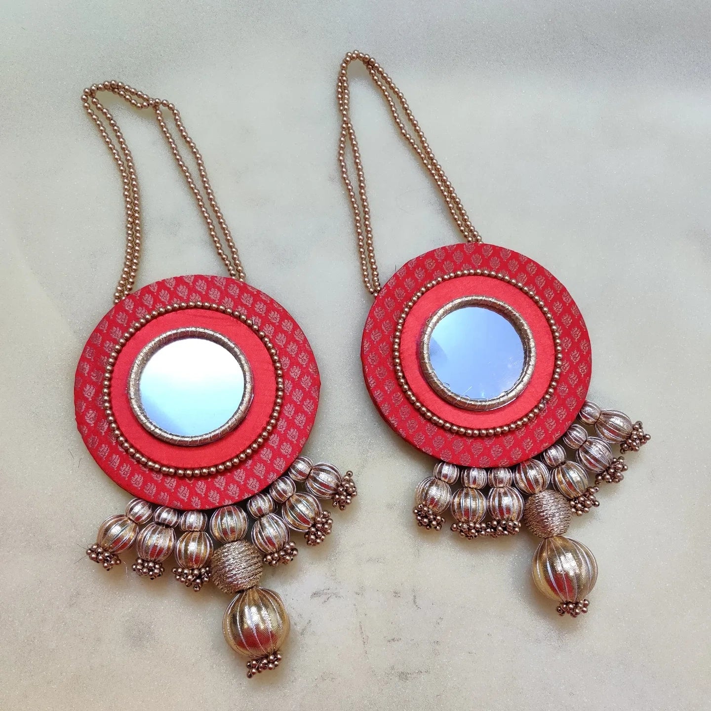 Shubh labh hanging Pair -Red /Reversible / one side mirror