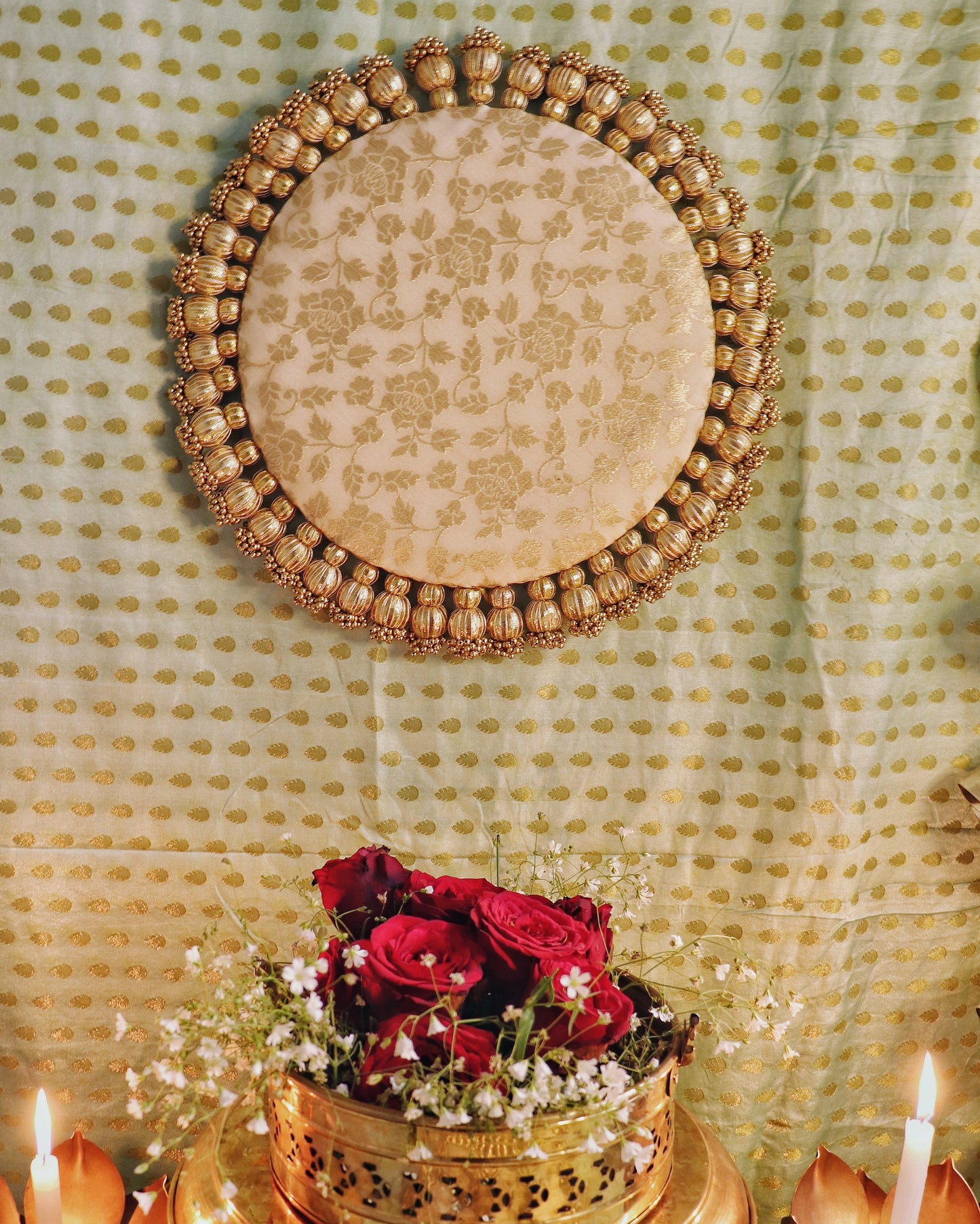 White Brocade Placemat Combo: Rectangular & Round Elegance Set