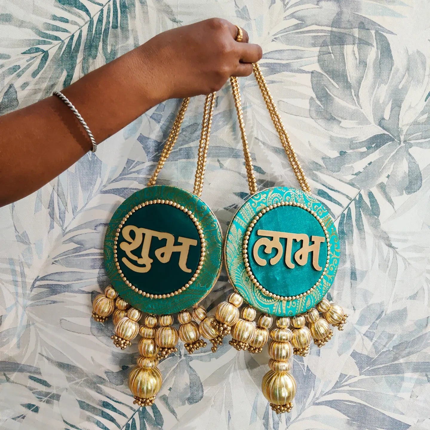 Shubh labh hanging Pair -Teal /Reversible / one side mirror