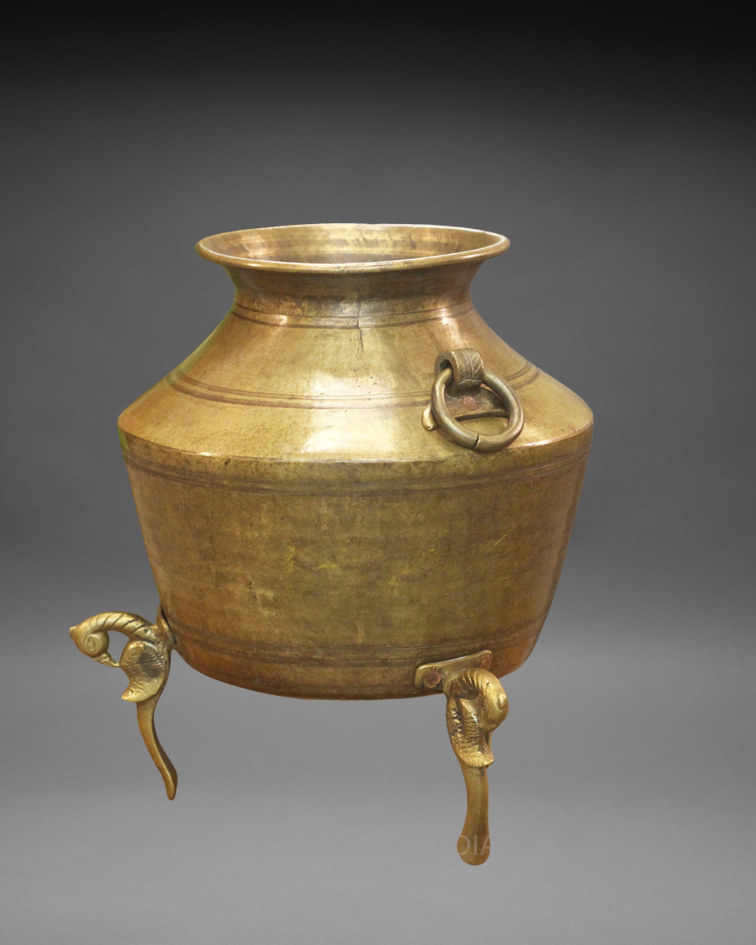 Vintage Brass planter with parrot stands with handle