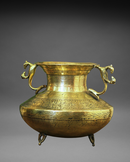Vintage Brass planter with parrot stands - etching on sides