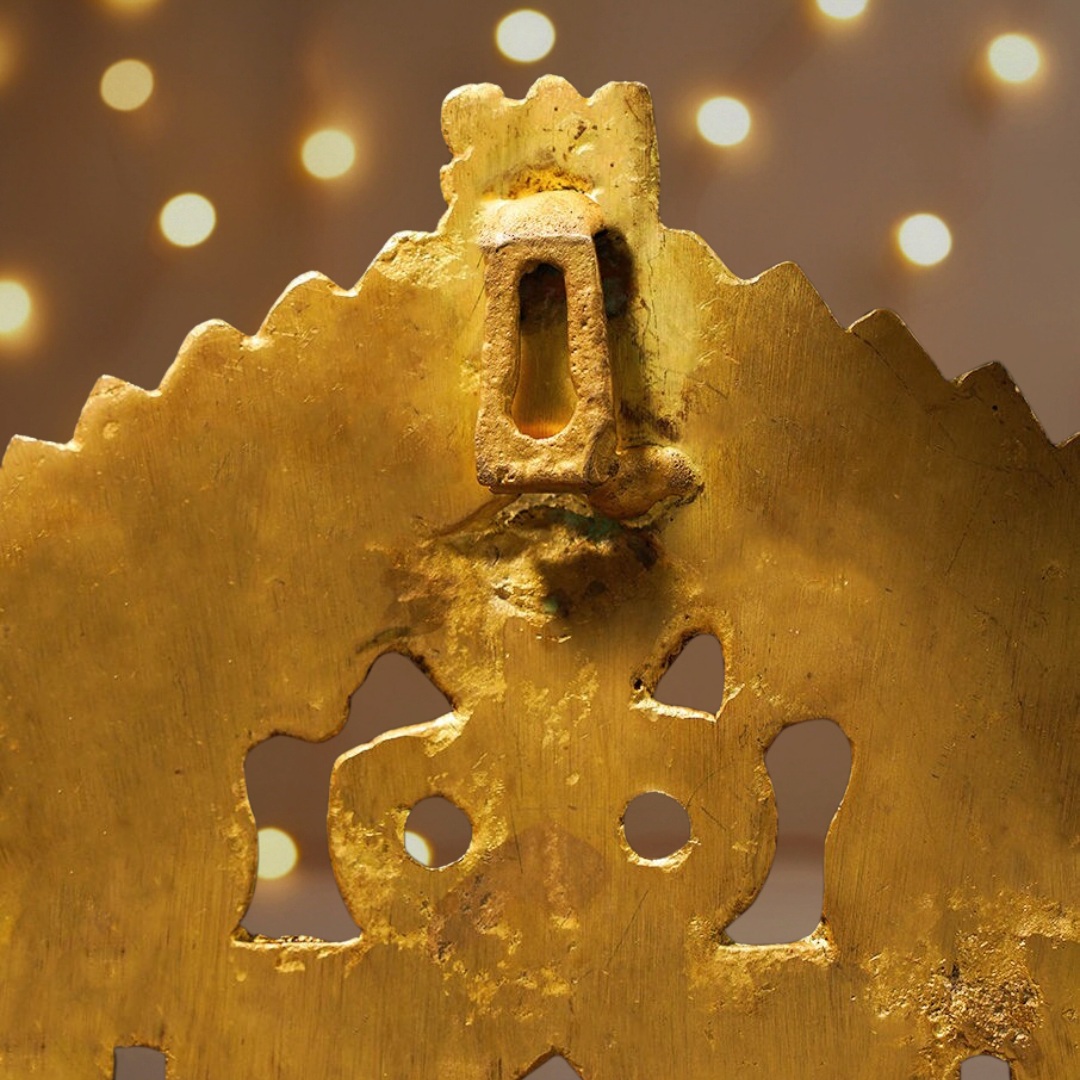 Antique Hand-Carved Naag Prabhavalli (Brass)