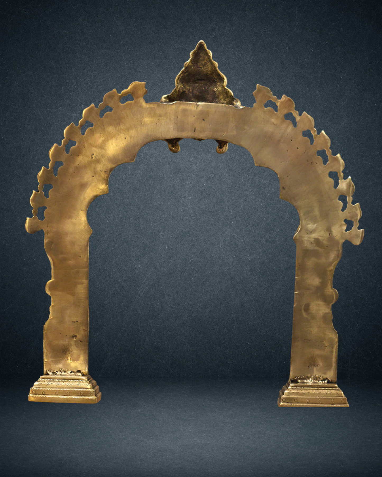 Antique hand carved  kirtimulk prabhavalli