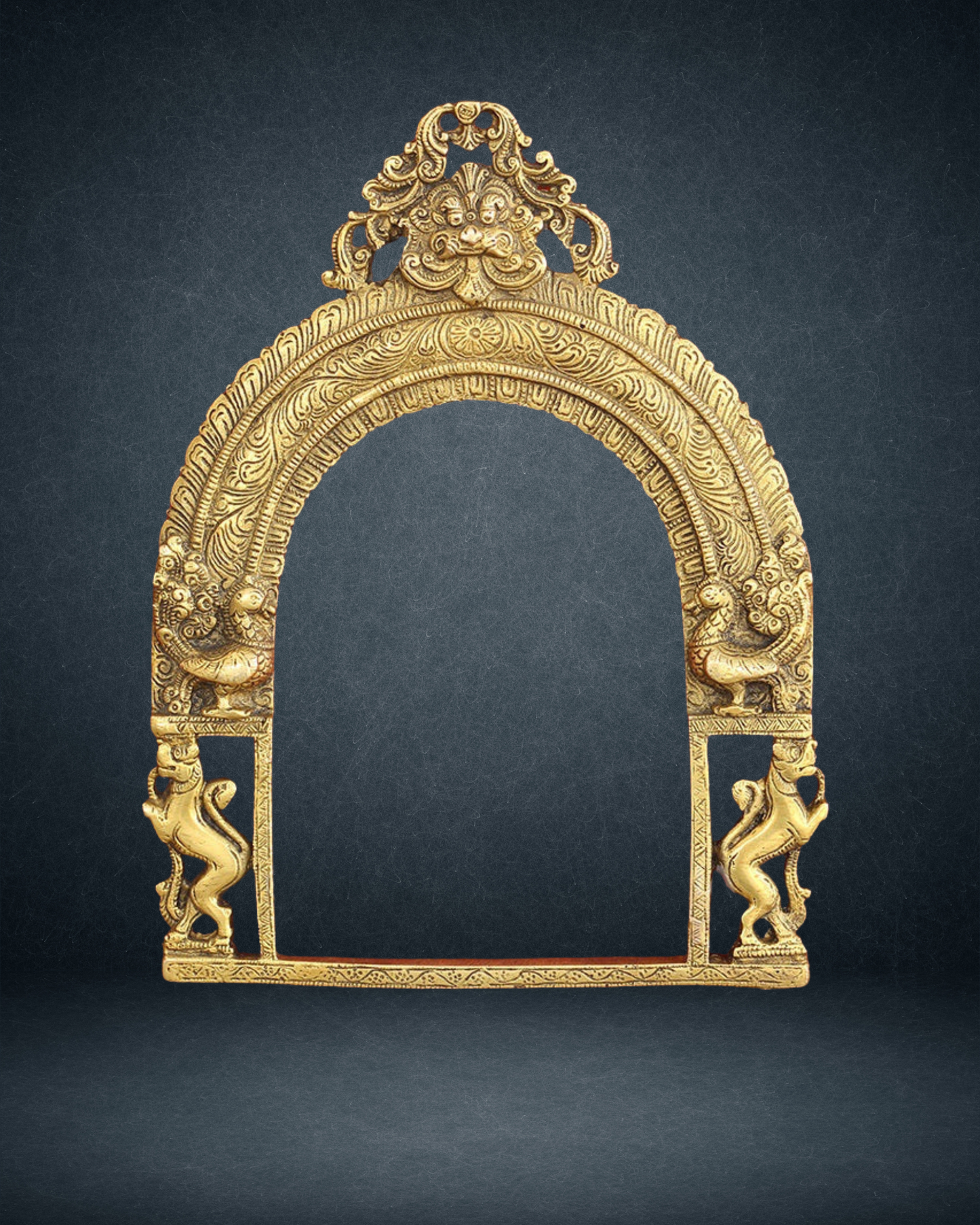 Antique hand carved Yali and kirtimulk prabhavalli