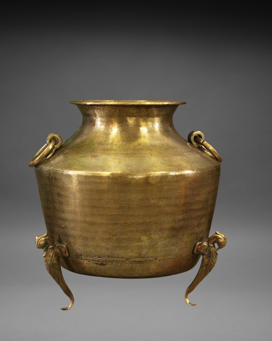 Vintage Brass planter with parrot stands with handle