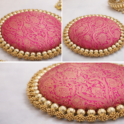 Pink jamdani color - classic placemat - golden beads
