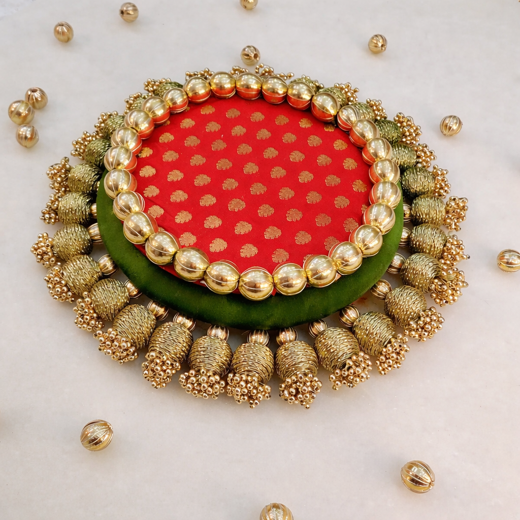 Double layer placemat - sindoori neelima - Red and Moss green