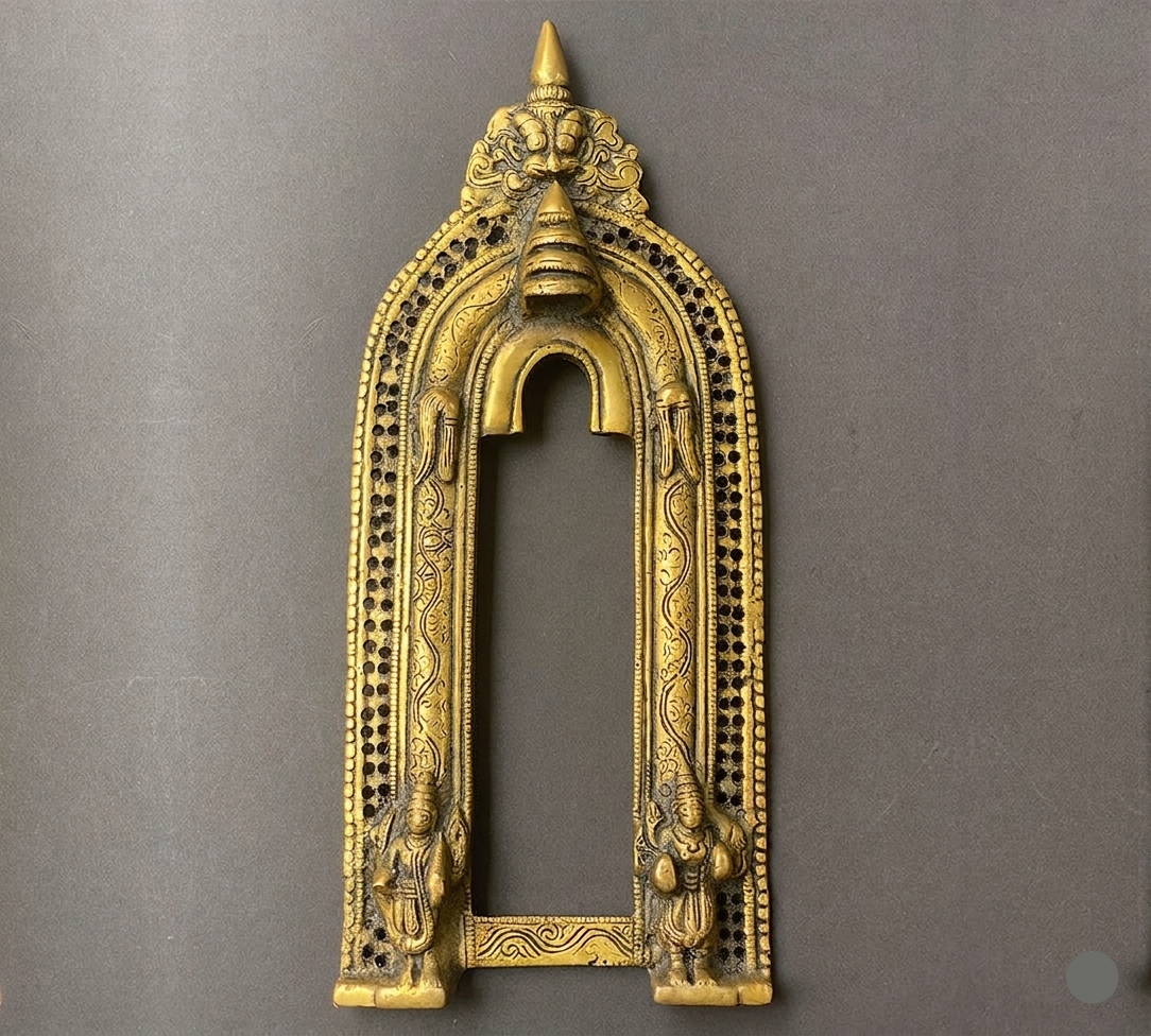 Antique hand carved  Prabhavalli