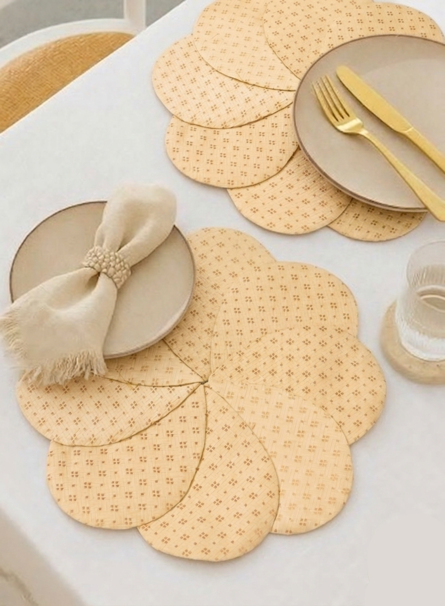 Beige Flower Shape Layered Placemat – Textured Brocade Table Mat