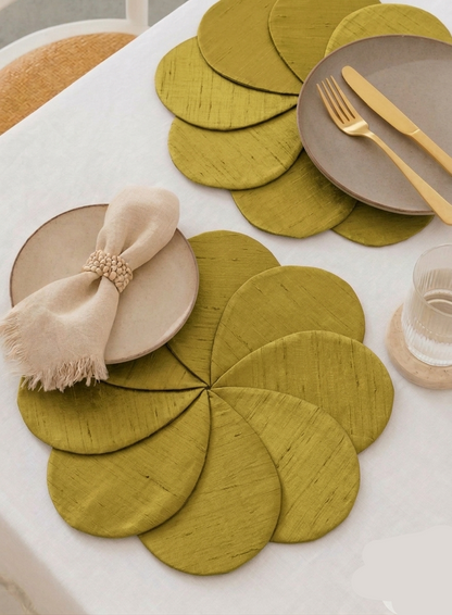Pistachio Flower Shape Layered Placemat – Textured Brocade Table Mat