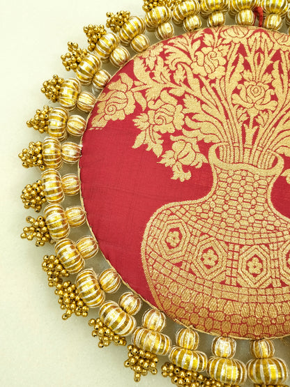 Laal Kalsi Placemat – Maroon & Gold Brocade Table Mat