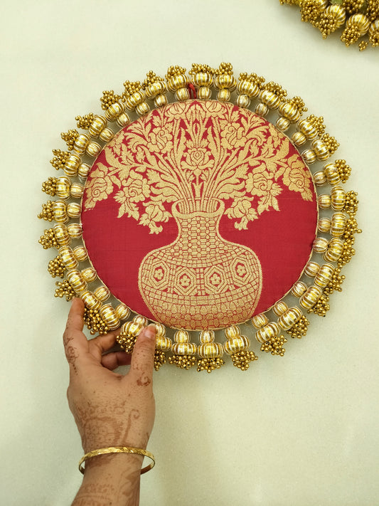 Laal Kalsi Placemat – Maroon & Gold Brocade Table Mat