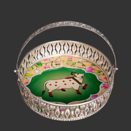 Pichwai Cow & Lotus Tray – 6 & 8 Inch - Beige and Green