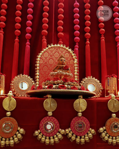 Shree Manikya Pooja Decor Set | Premium Red & Gold Banarasi Pooja Chowki Set with Decorative Backdrop, Tassels & Brass Accessories | Decor Chidiya