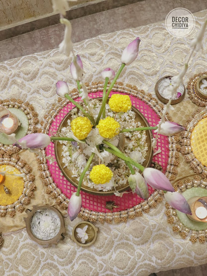 The Golden Glow Table – Pastel Color Tablescape Set | Elegant Festive Table Decor