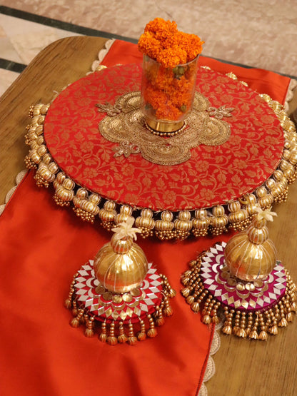 Traditional Festive Coffee Table Decor Ensemble
