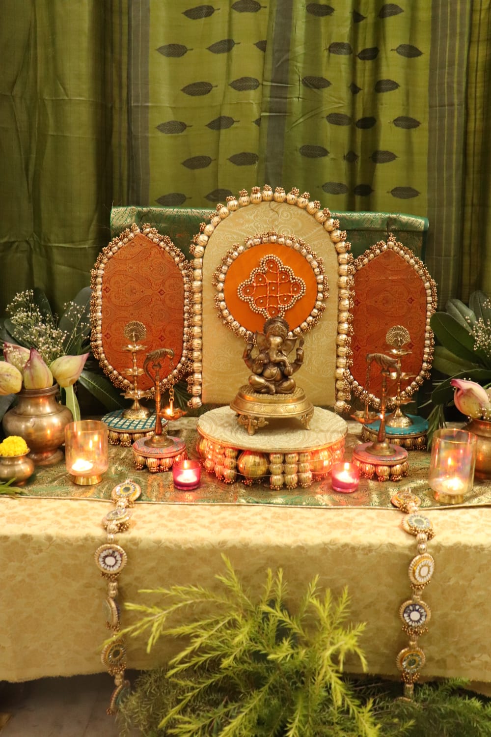Traditional Durva Decor Set – Royal Green & Orange Pooja Decor Set ⭐ | Festive Mandir Decoration for Ganpati, Navratri & Diwali