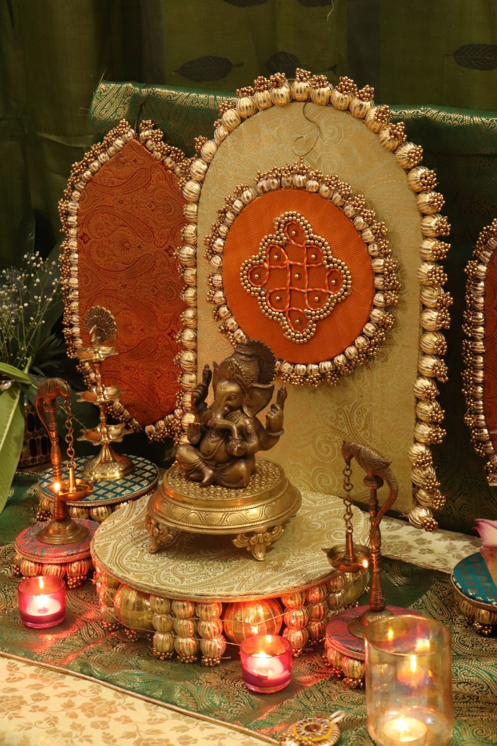 Traditional Durva Decor Set – Royal Green & Orange Pooja Decor Set ⭐ | Festive Mandir Decoration for Ganpati, Navratri & Diwali